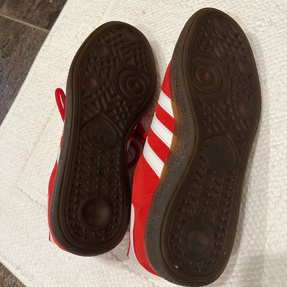 Adidas spezial in red Worn twice! Basically brand new! - Picture 5 of 5